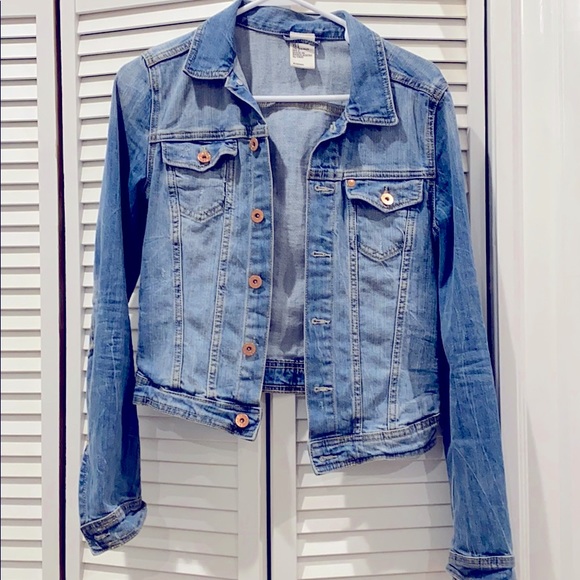 H&M Jackets & Blazers - H&M Fitted Denim Jacket